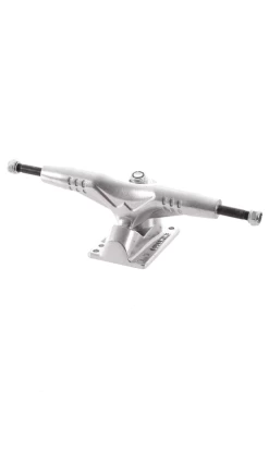 Gullwing Pro III Trucks 9in Silver